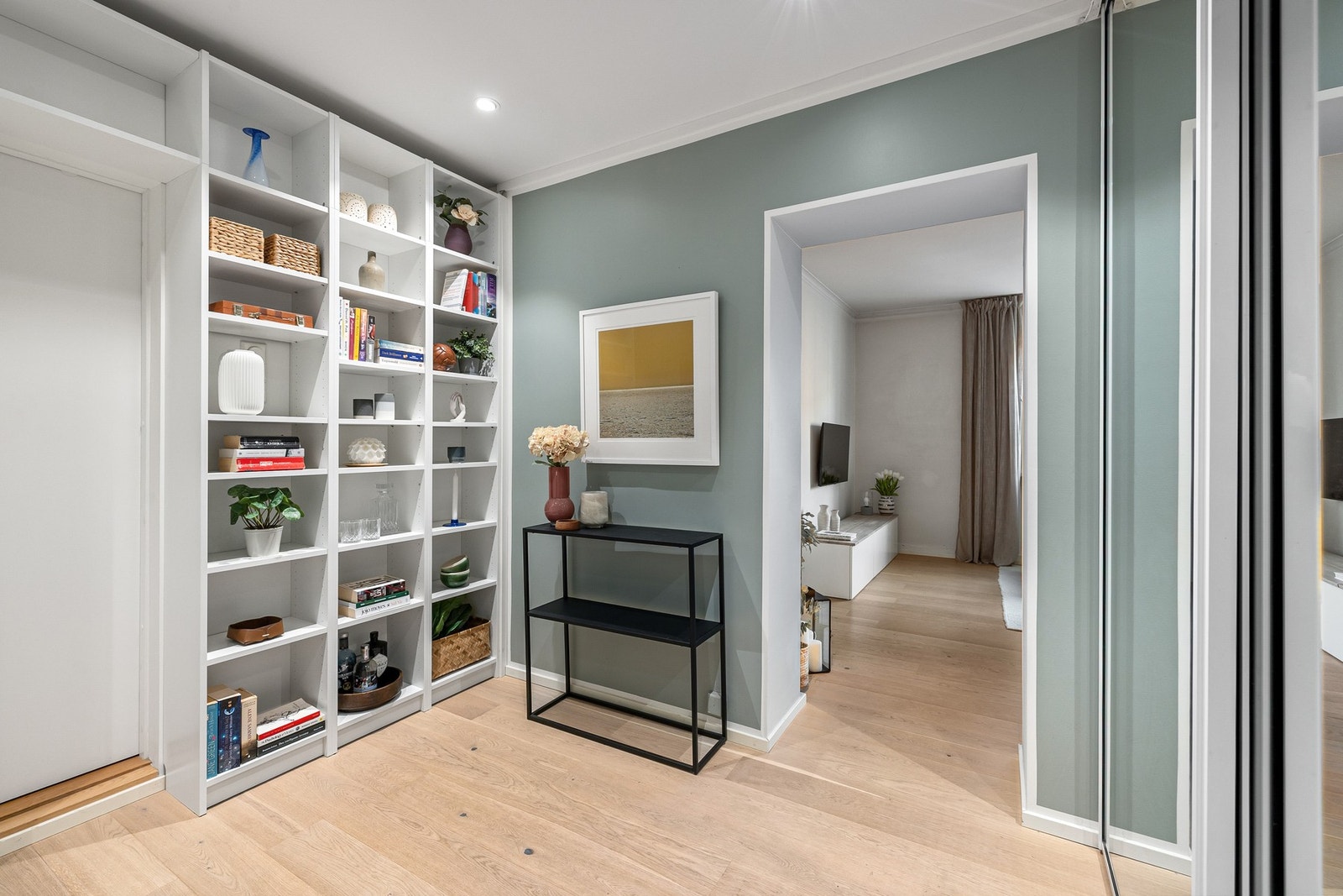 Hallen er en fin forlengelse av stuen. Galleribilde