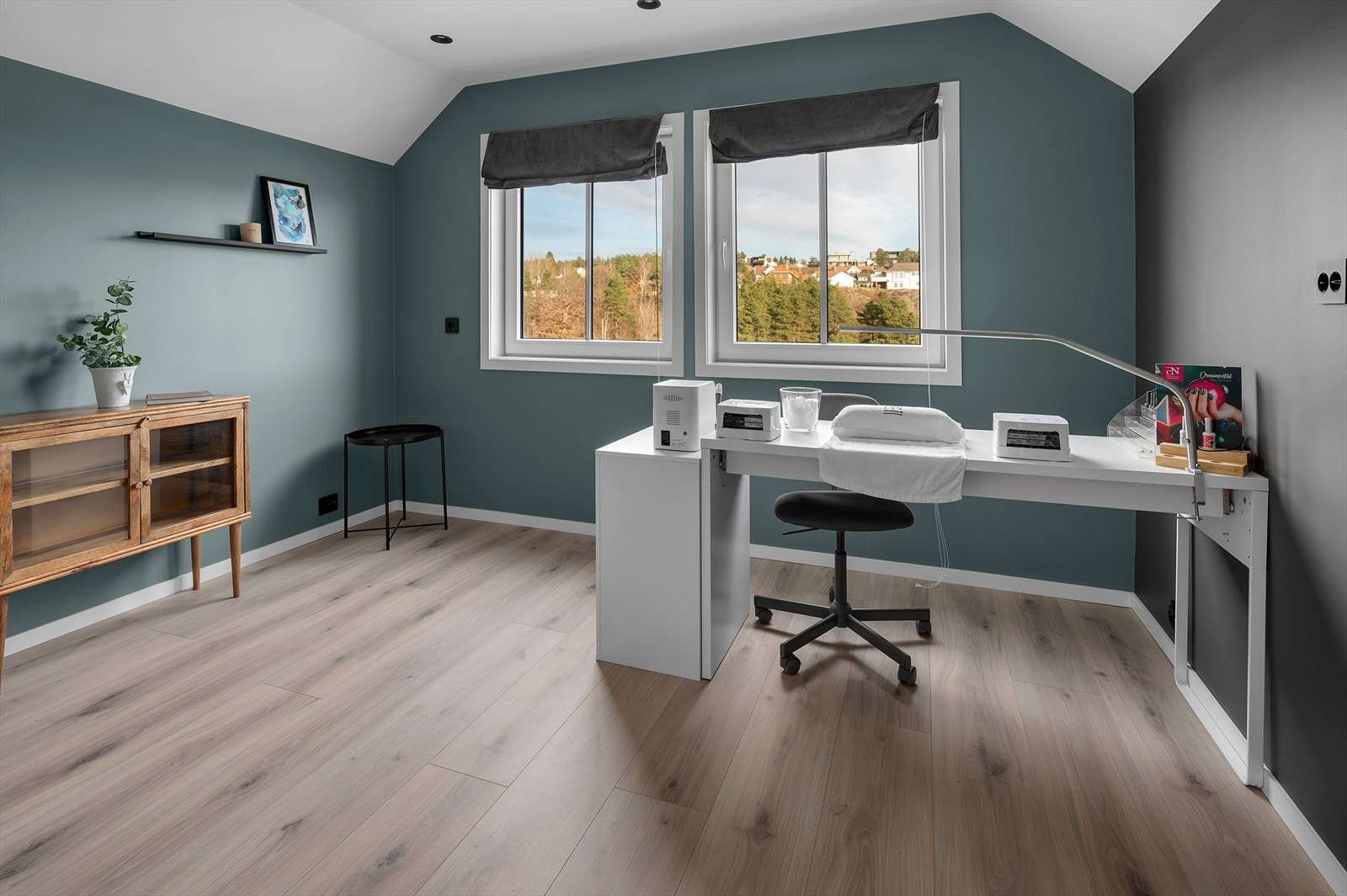 Kontor av god størrelse Galleribilde