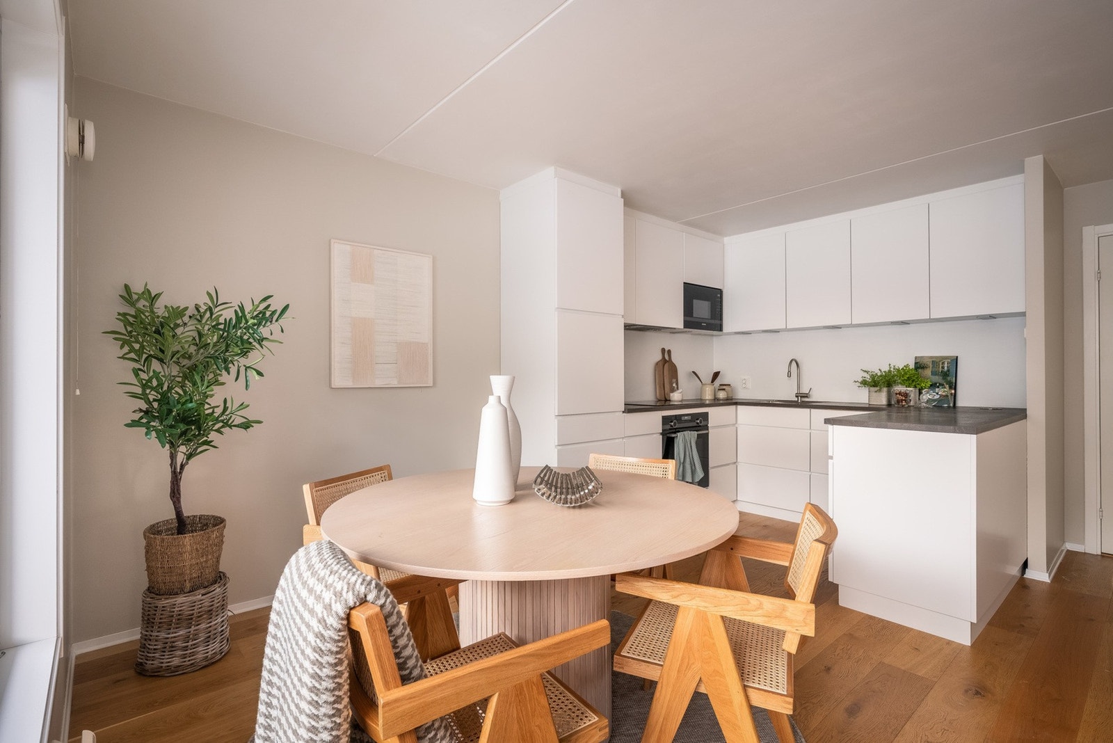 Lekker 4-roms leilighet i Baglerbyen med balkong og garasjeplass! Galleribilde