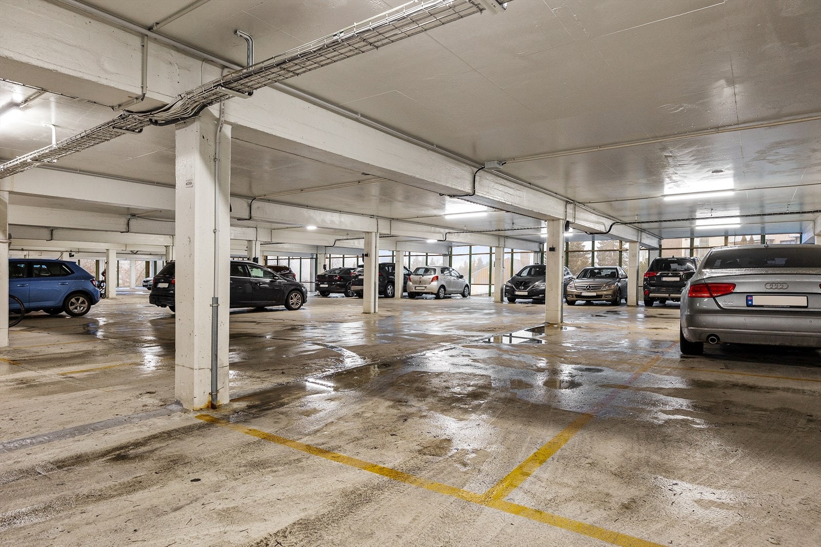 Det medfølger én garasjeplass i lukket garasjeanlegg. Galleribilde