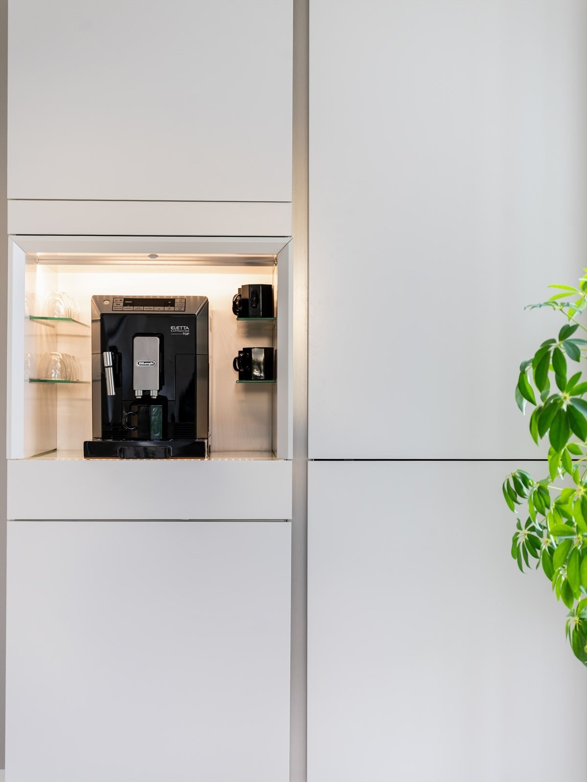 Kaffestasjon med strømuttak og belysning Galleribilde