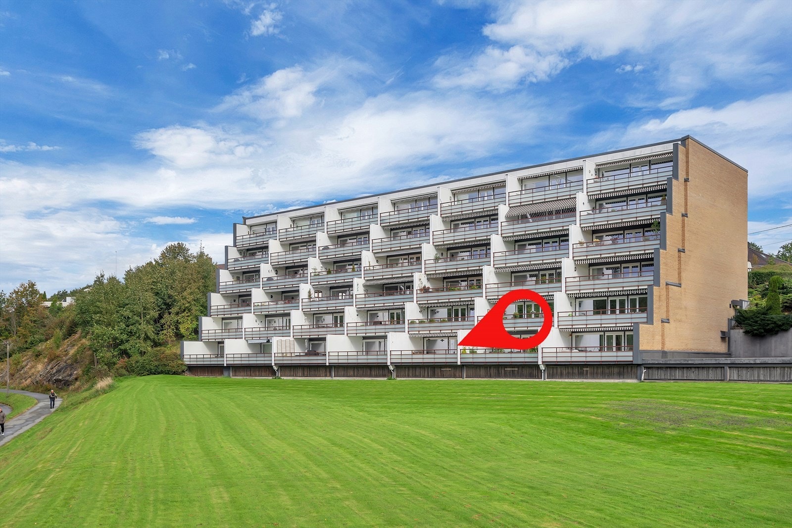 Eiendomsmegler Norge v/ Runar Høygilt har gleden av å kunne presentere Vigvollåsen 16! Galleribilde