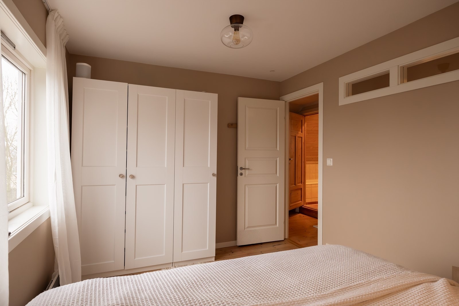 God plass til garderobeløsning på alle soverommene Galleribilde