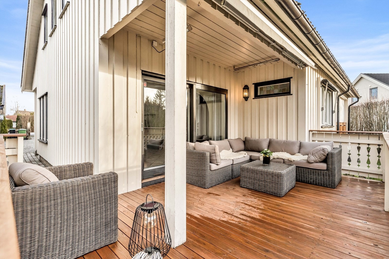 Også på denne terrassen er det plass til sittegruppe. Galleribilde