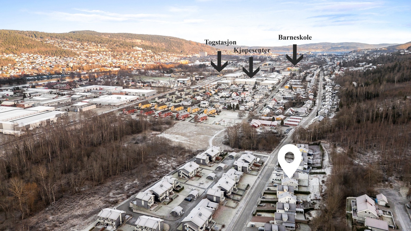 Eiendommen har en sentral og barnevennlig beliggenhet i et veletablert boligområde på Gulskogen Galleribilde