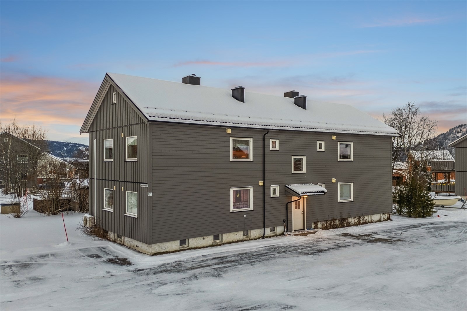 Fasadebilde av boligen. Galleribilde