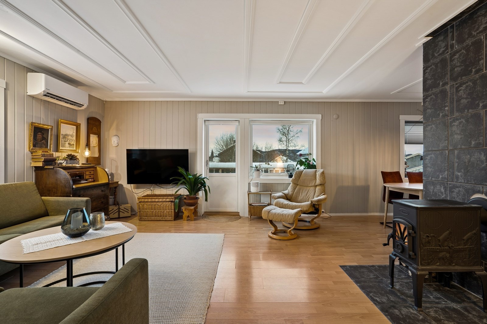 Velkommen til Hanna Bechs vei 1, presentert av Finn Hugo Amundsen for DNB Eiendom. Galleribilde