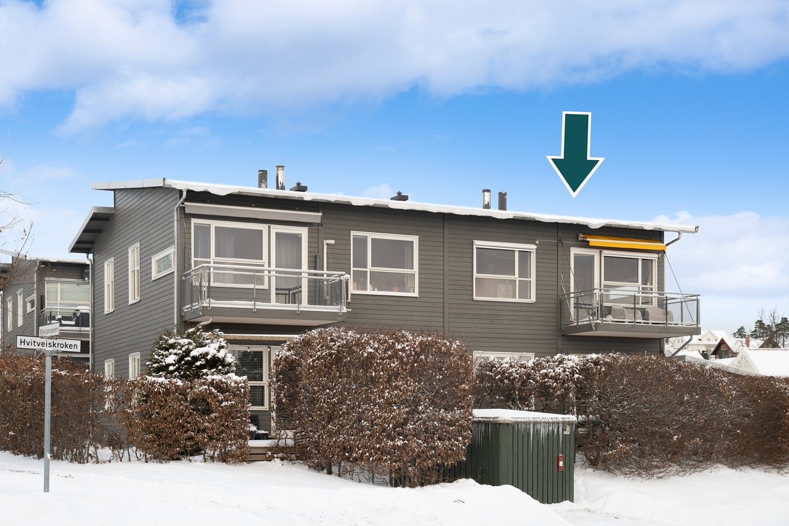 Leiligheten er beliggende i et veletablert og familievennlig område på Søndre Kleivan. Galleribilde