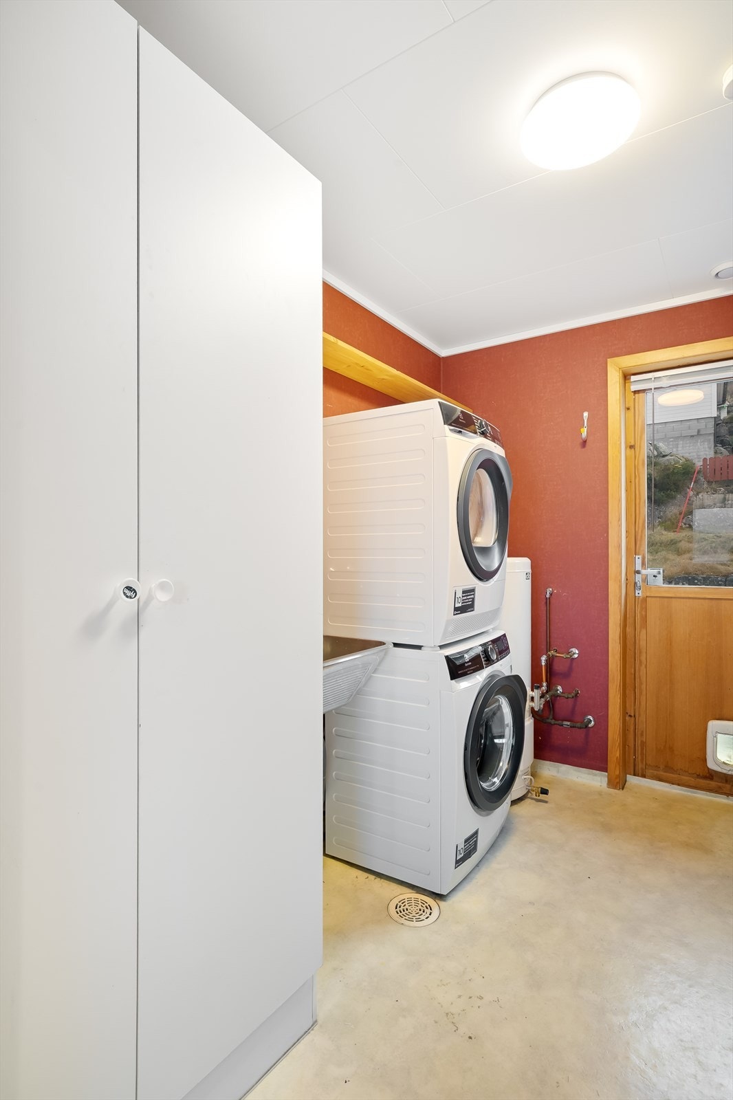 Vaskerom Galleribilde