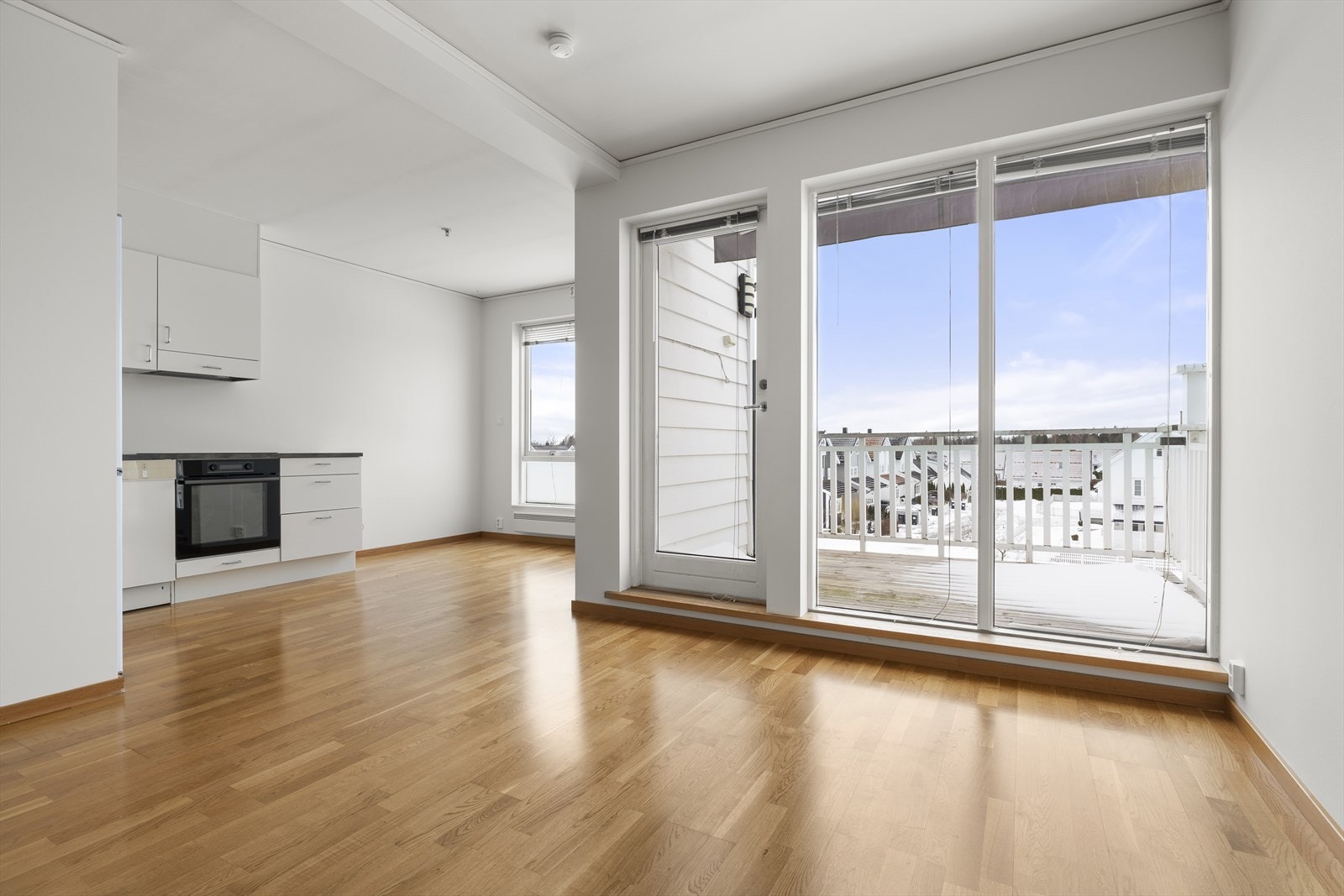 Den åpne løsningen skaper en god flyt mellom de ulike sonene. Galleribilde