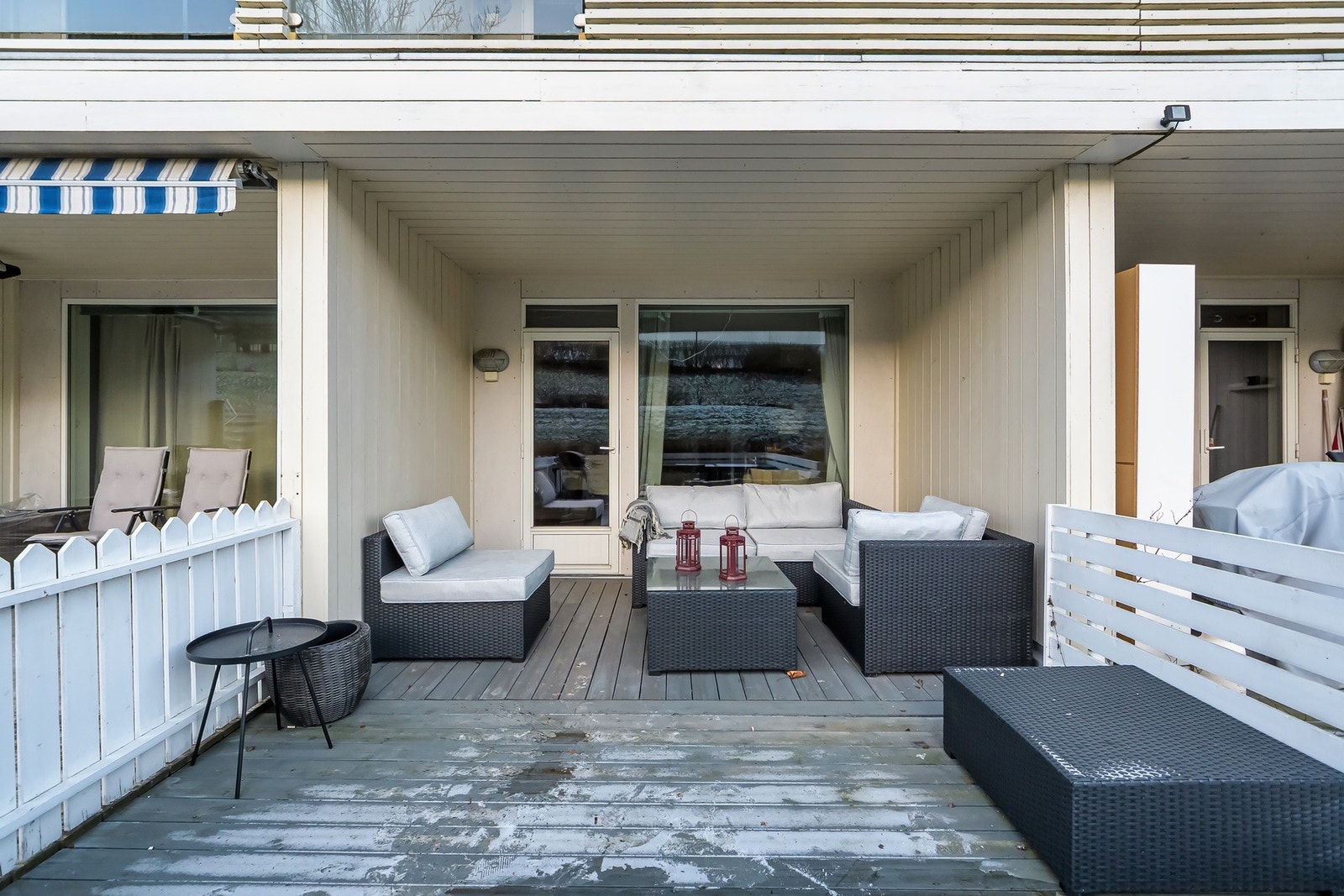 God plass til sittegruppe, grill m.m. Galleribilde