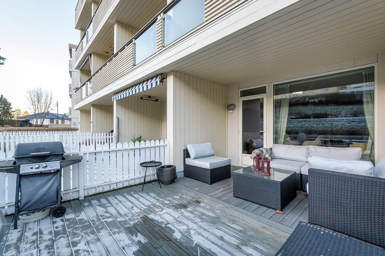 Gode møbleringsmuligheter på markterrasse Galleribilde