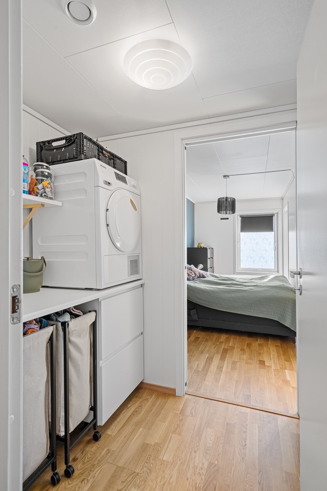 Walk-in closet Galleribilde