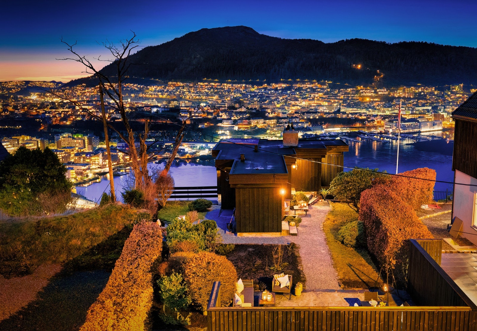 Bellevue 5A | Eiendommen har aldri tidligere vært solgt i det åpne markedet og det vil trolig være lenge til neste gang muligheten kommer. Galleribilde