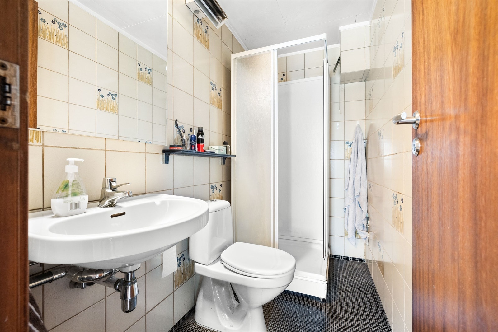 Hybel 1 - bad. Galleribilde