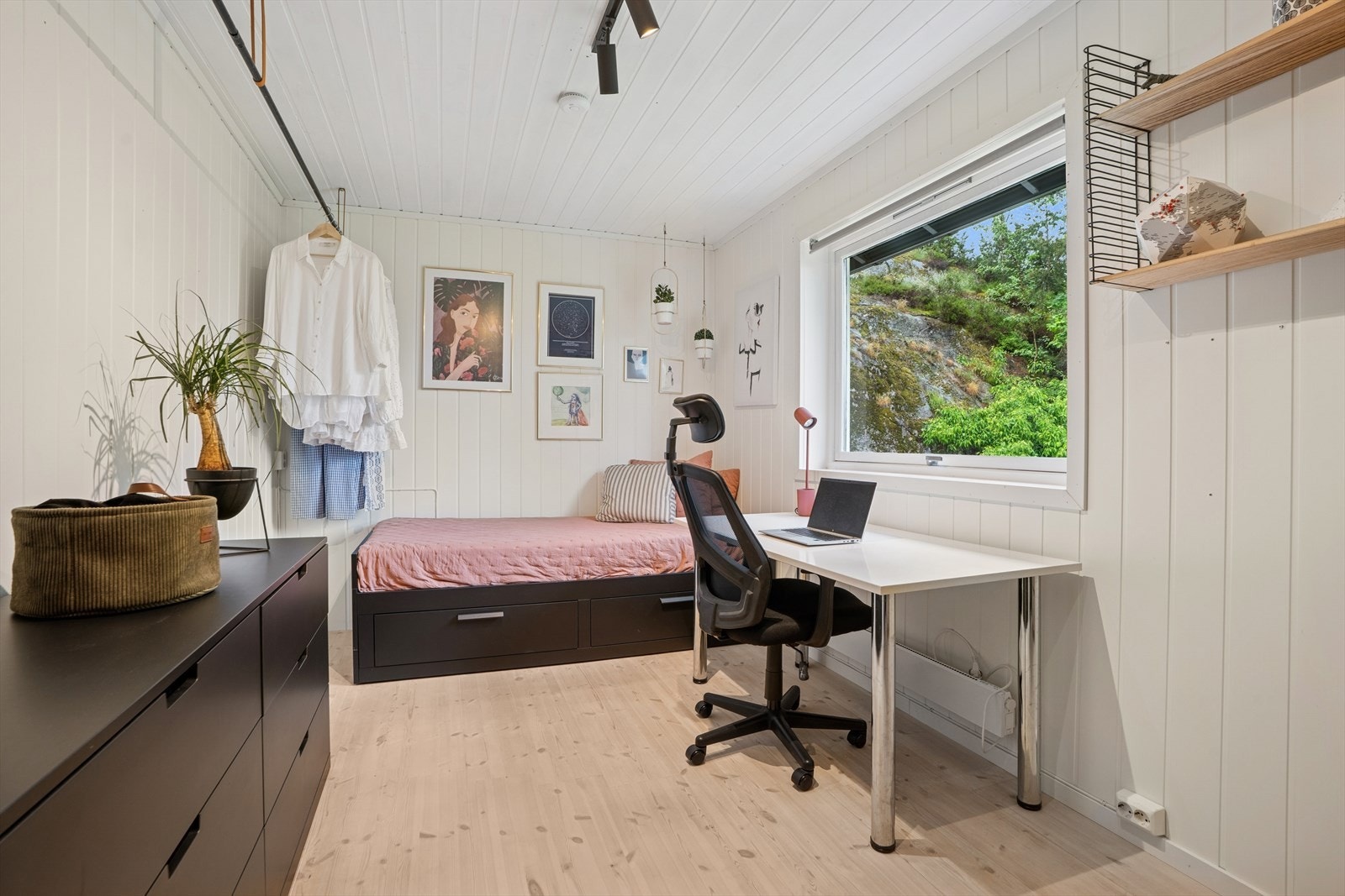 Soverom nr.4 Galleribilde