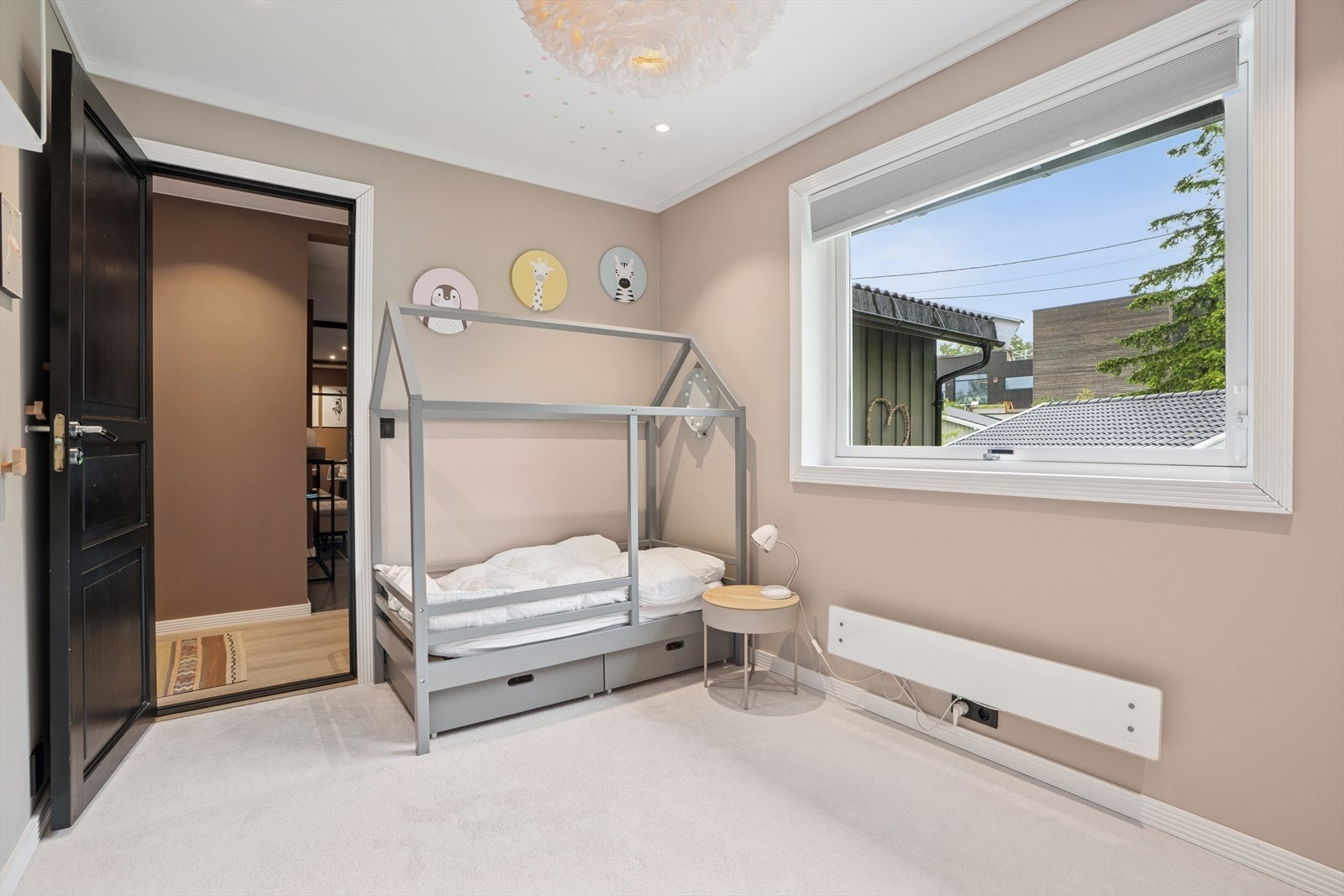 Soverom nr.2 Galleribilde