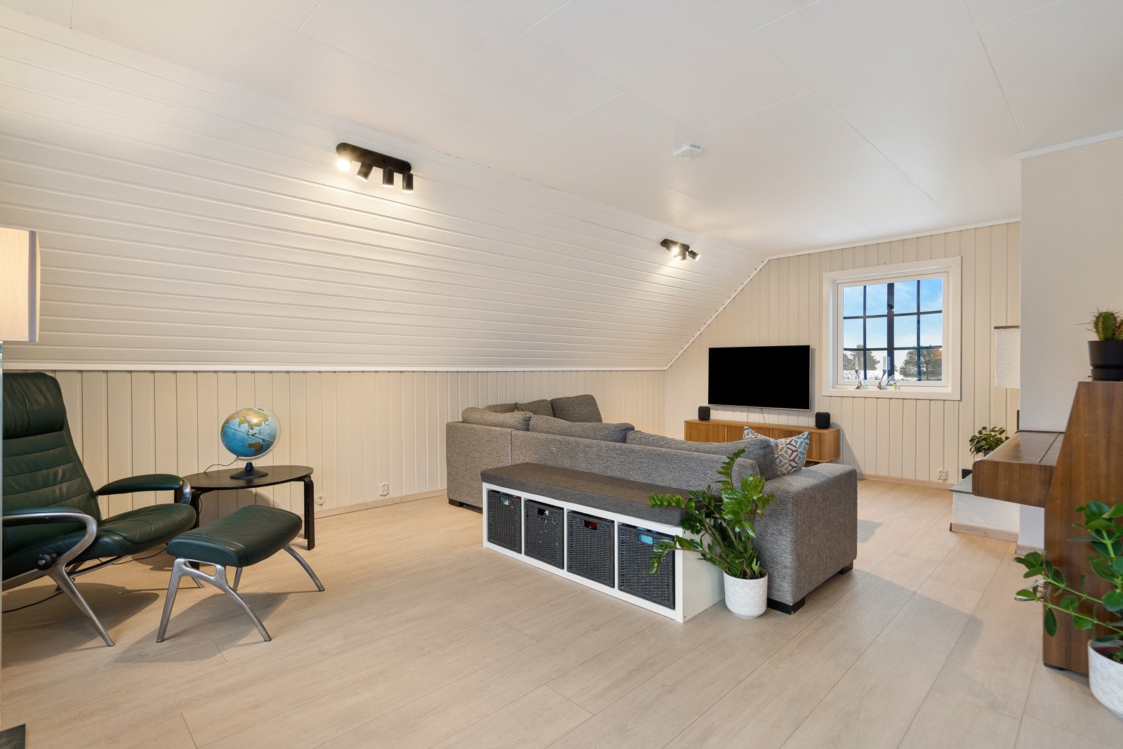 63ny (2) Galleribilde