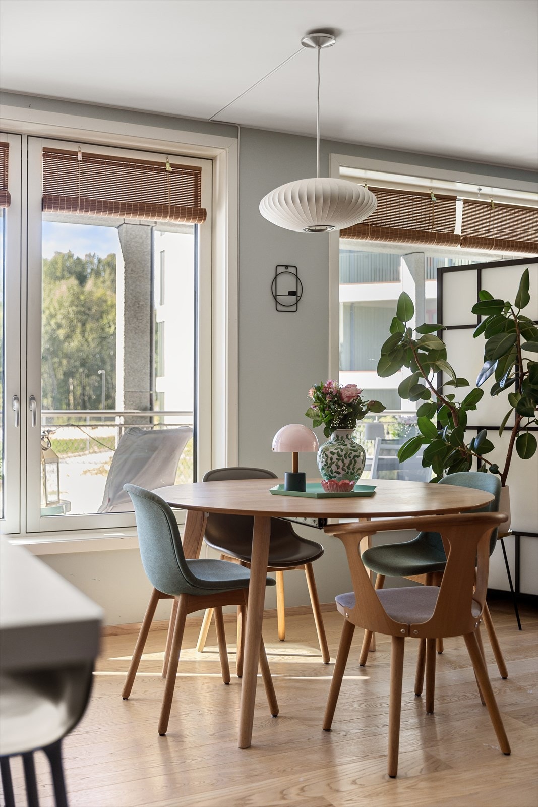 Detaljer | Spiseplass. Galleribilde