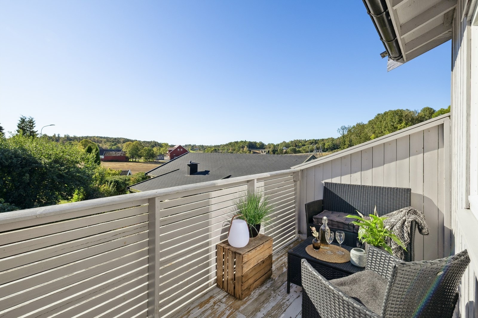 Her kan man nyte en god bok eller kopp kaffe i rolige omgivelser. Galleribilde