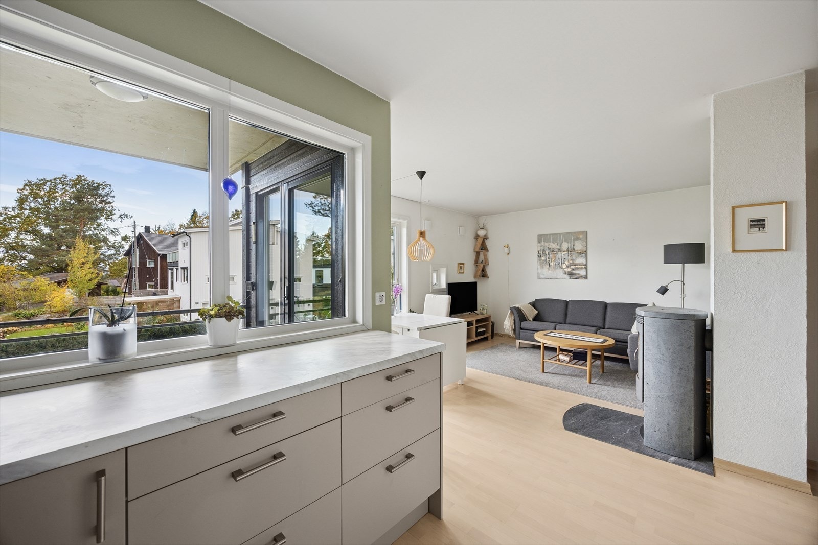 Stilfullt og moderne kjøkken fra Epoq. Galleribilde