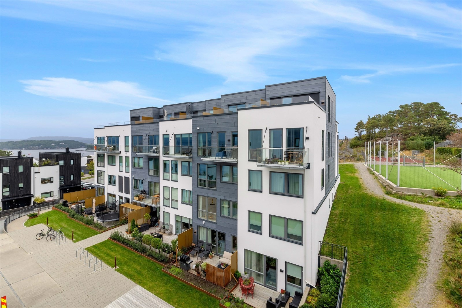 Husk å melde deg på visning! Galleribilde