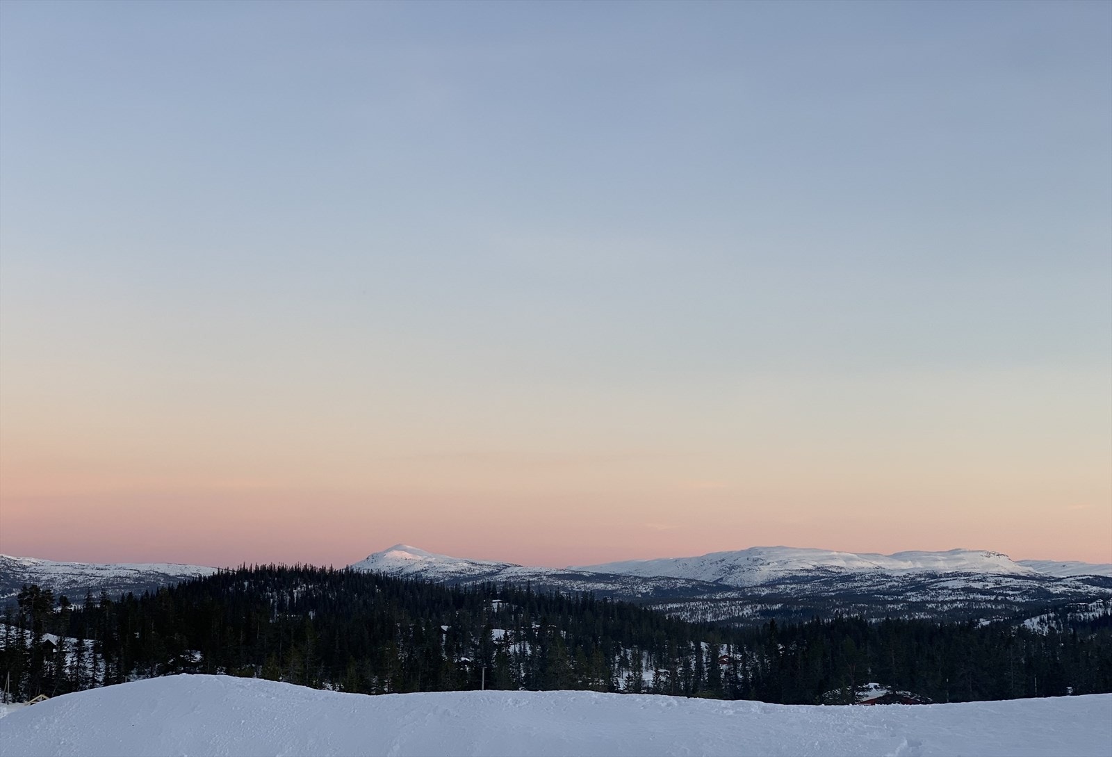 Utsikt fra hytta. Galleribilde