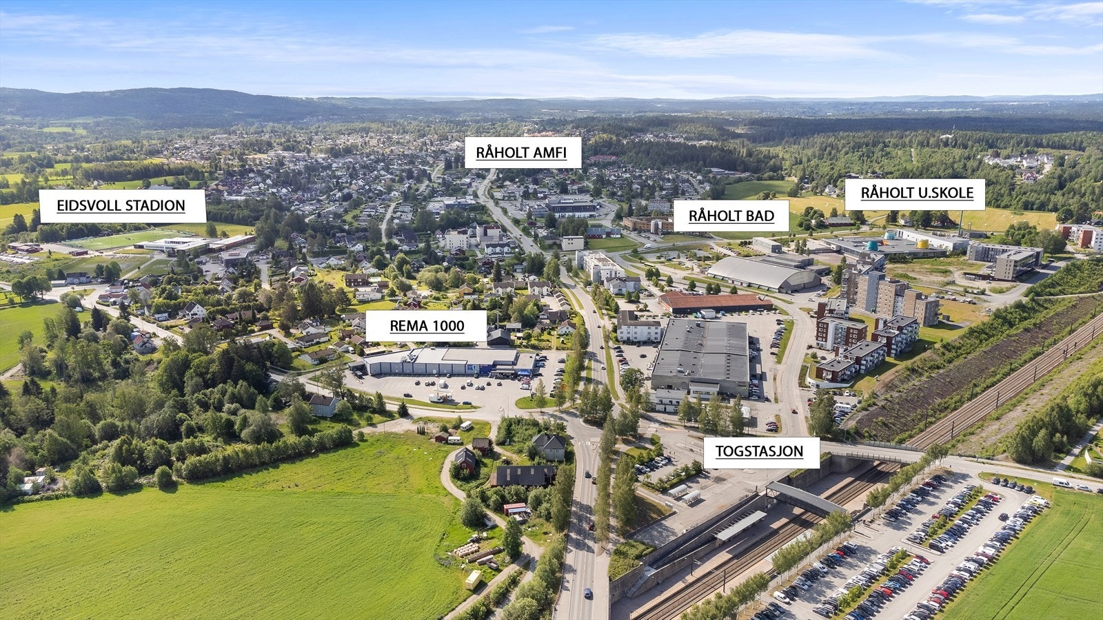 Kort vei til AMFI Eidsvoll, Råholt Bad, Råholt ungdomsskole og Dal stasjon gir enkel hverdag og gode fritidstilbud. Galleribilde