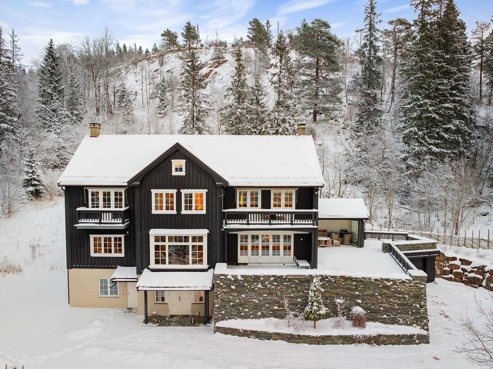 Håndmurte utendørs steinmurer Galleribilde