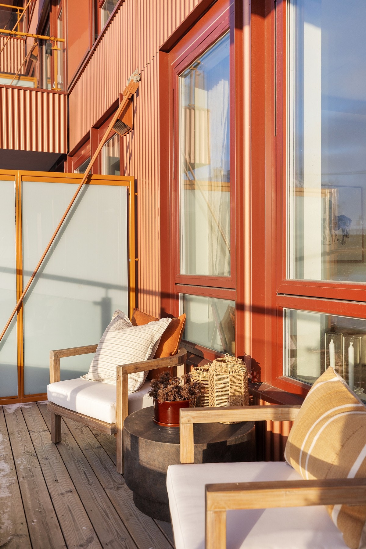 Solrik balkong på ca. 10 kvm! Galleribilde