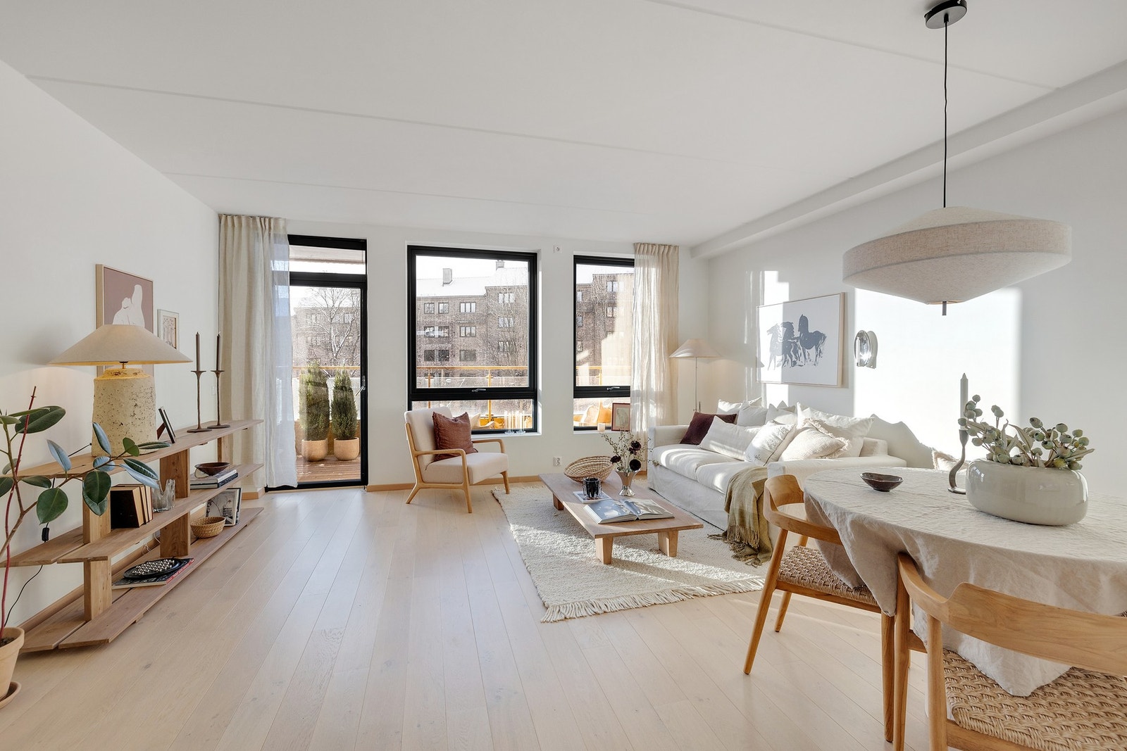 Velkommen til Skedsmogata 24C - presentert av EIE Eiendomsmegling! FOTO: Blikk Boligfoto (Markus Andersson) Galleribilde