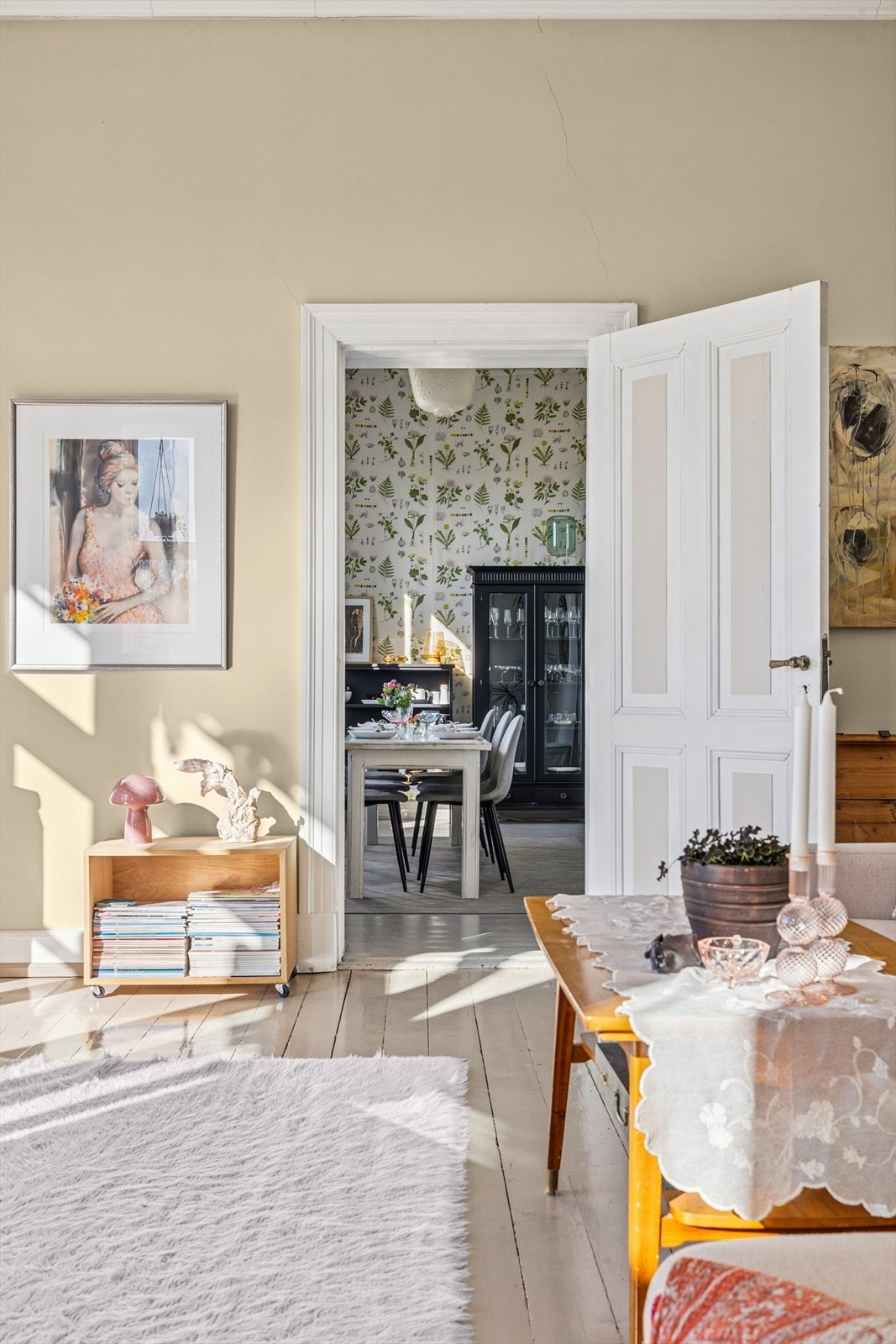 Selger har tatt vare på dem originale dørene Galleribilde