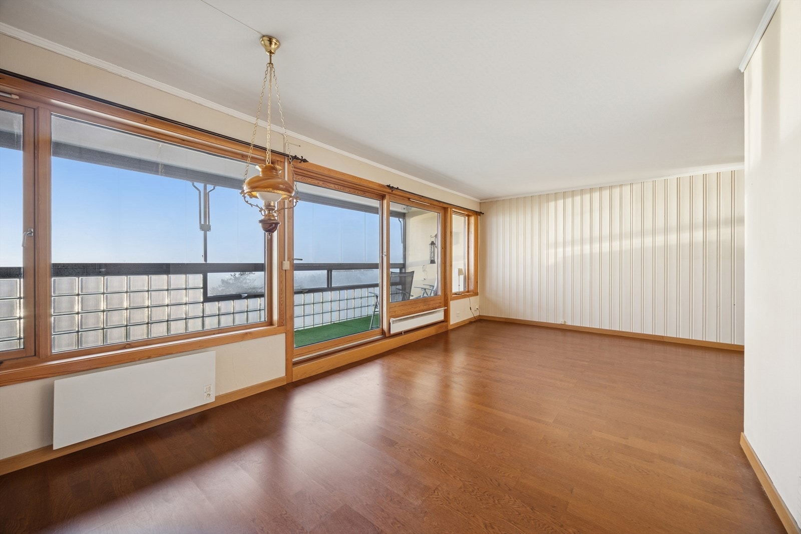 Leiligheten har behov for noe modernisering. Galleribilde