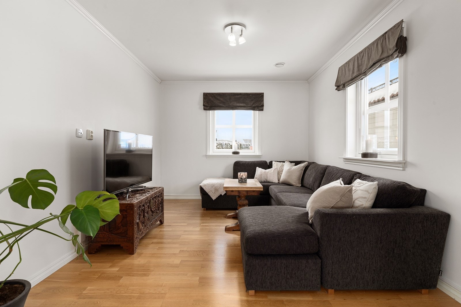 Tv-stuen er perfekt for å trekke seg tilbake, eller som lekerom, kontor, soverom etc Galleribilde