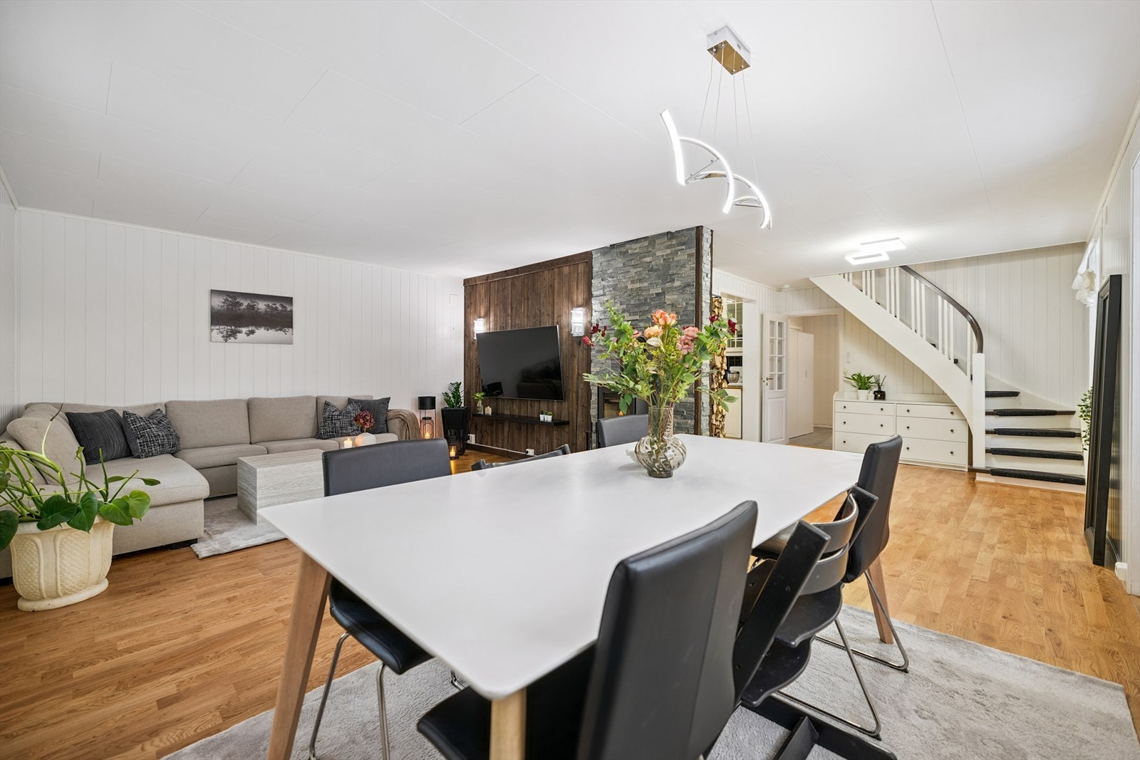 Stor og flott stue! Galleribilde