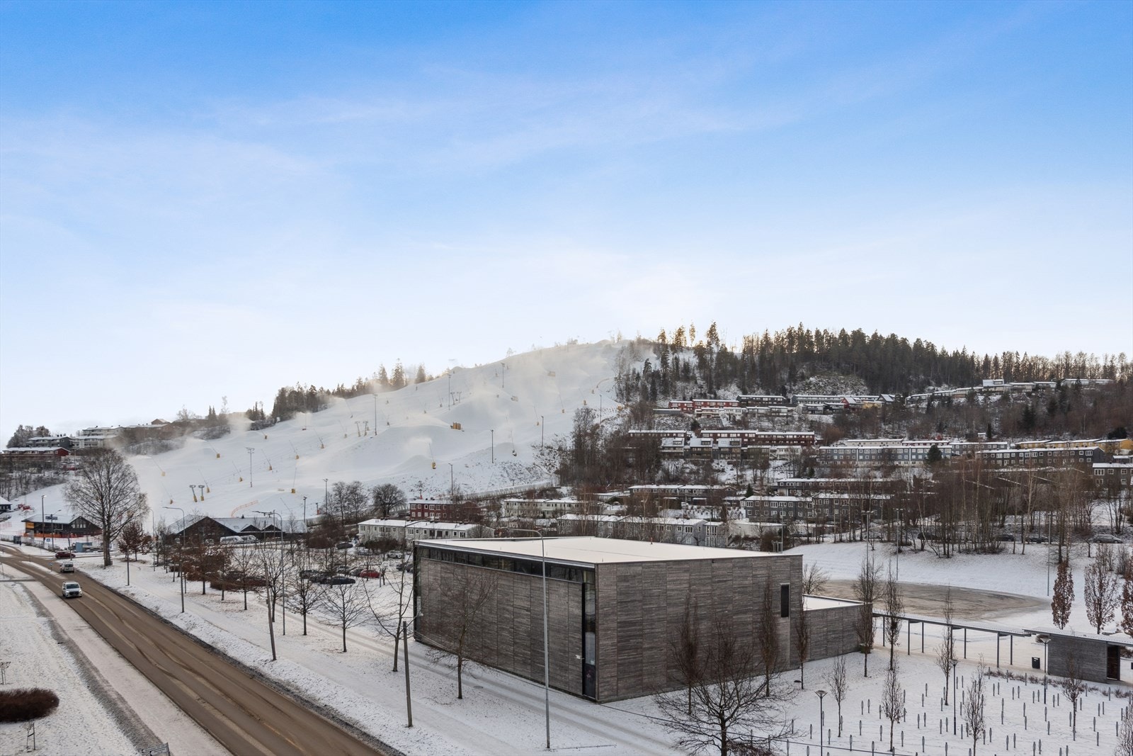 Kirkerudbakken er populær blant familiene i nabolaget Galleribilde