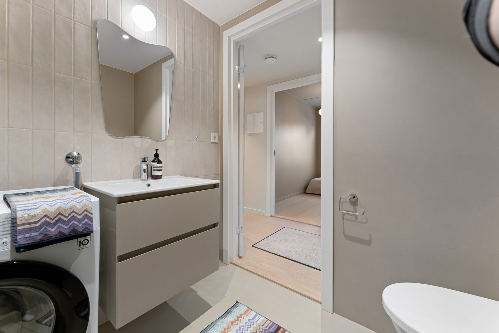 Bad/wc 1. Galleribilde