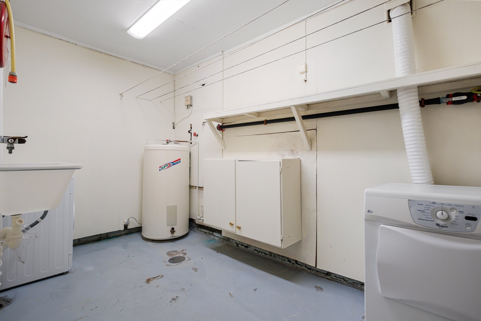 Vaskerom i kjeller Galleribilde