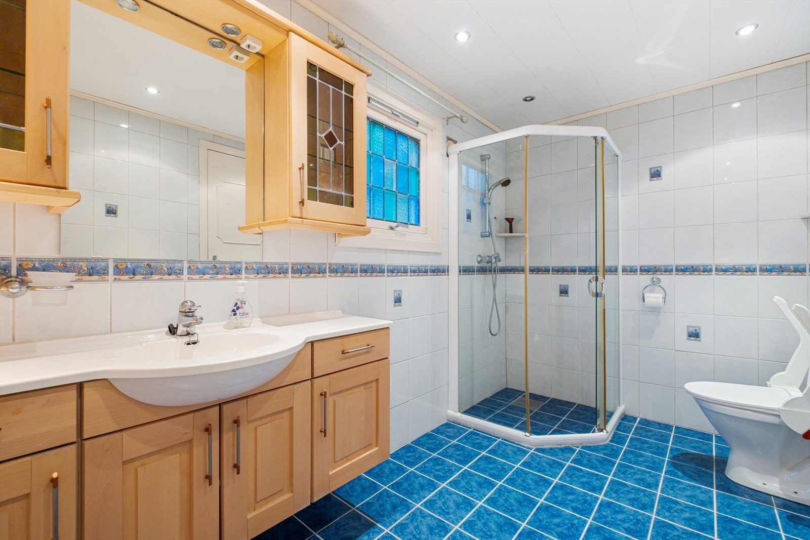 Bad i hovedetasje Galleribilde