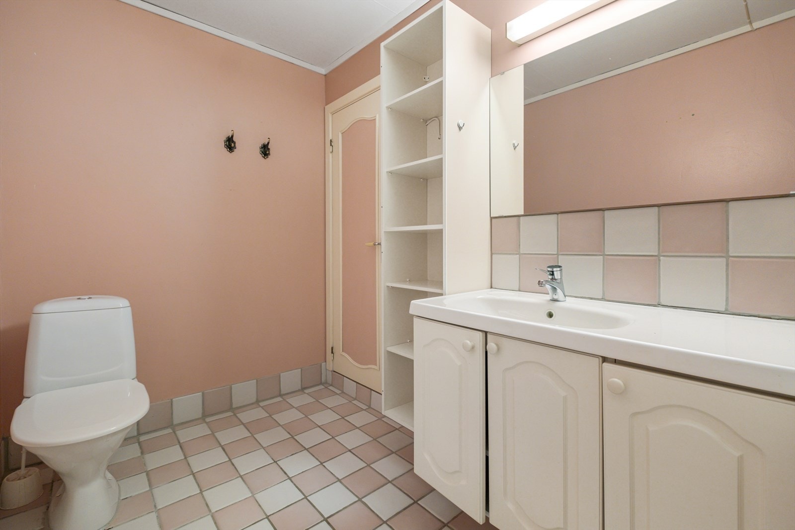 Bad i kjeller Galleribilde