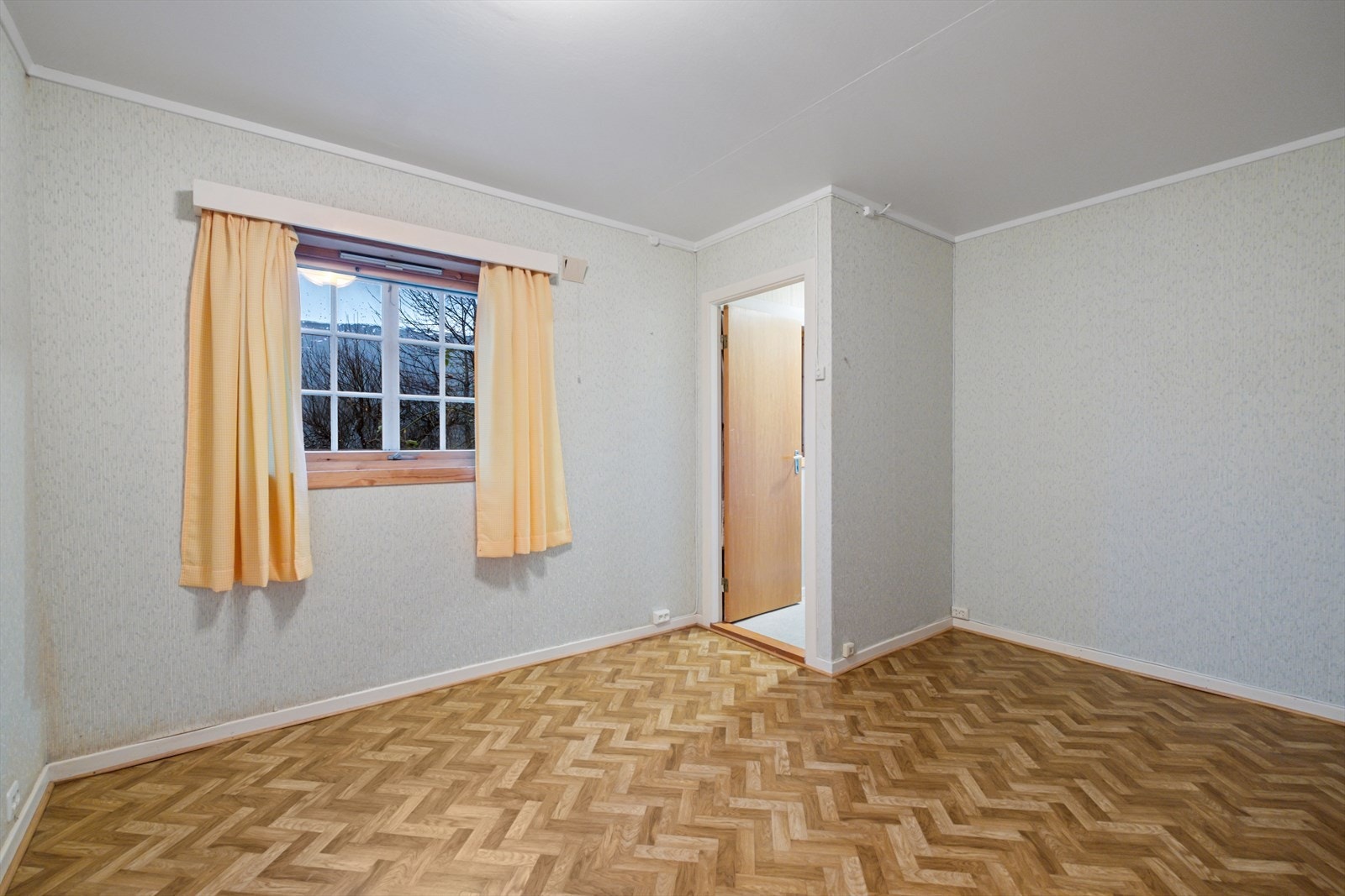 Soverom i kjeller Galleribilde