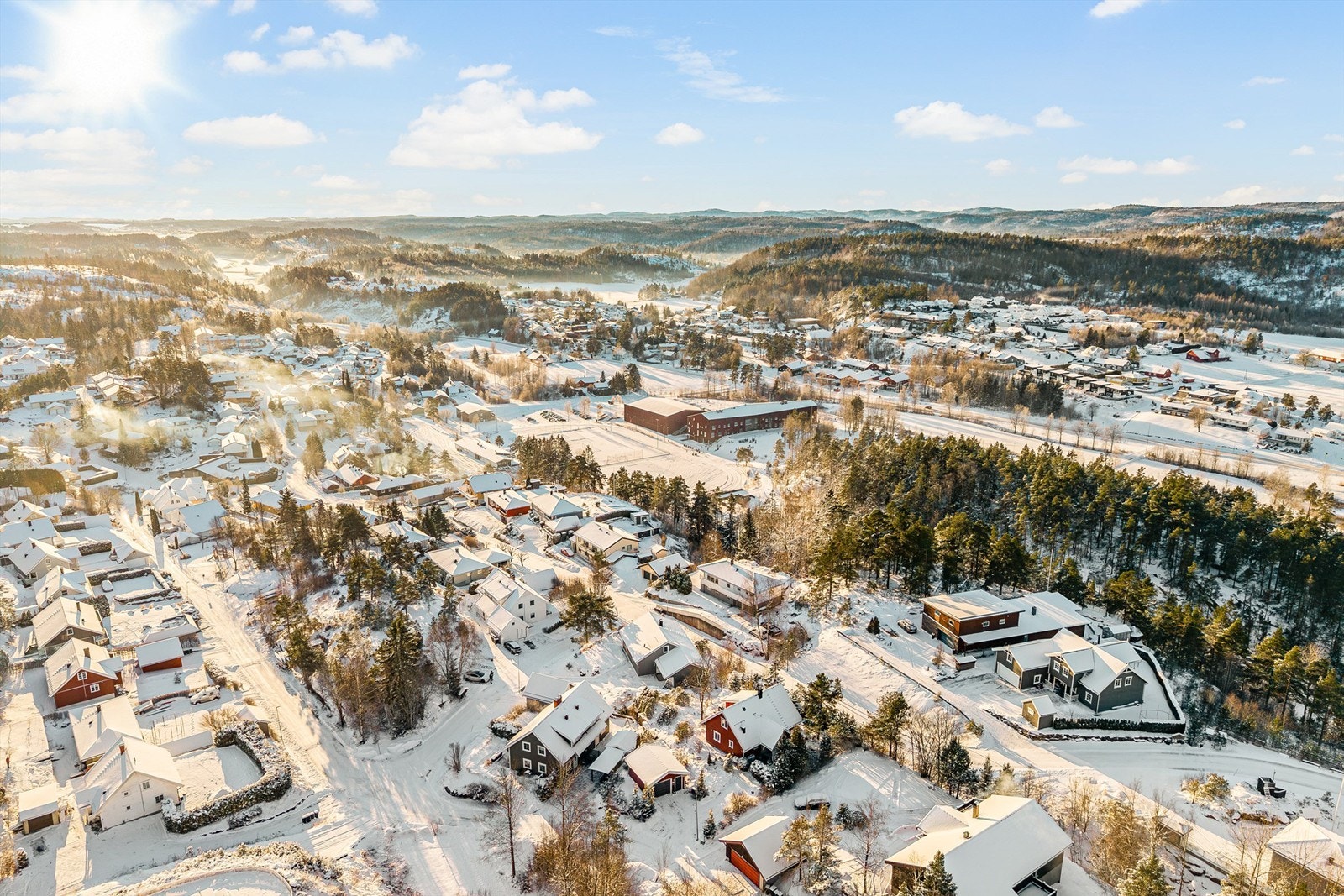 Her kan de små trygt leke rundt i gatene Galleribilde