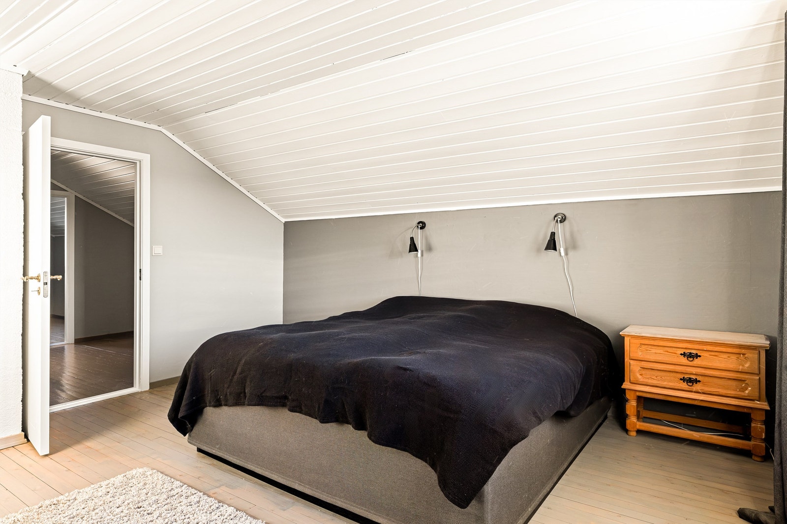 Soverom 2/ hovedsoverom i 2.etg Galleribilde