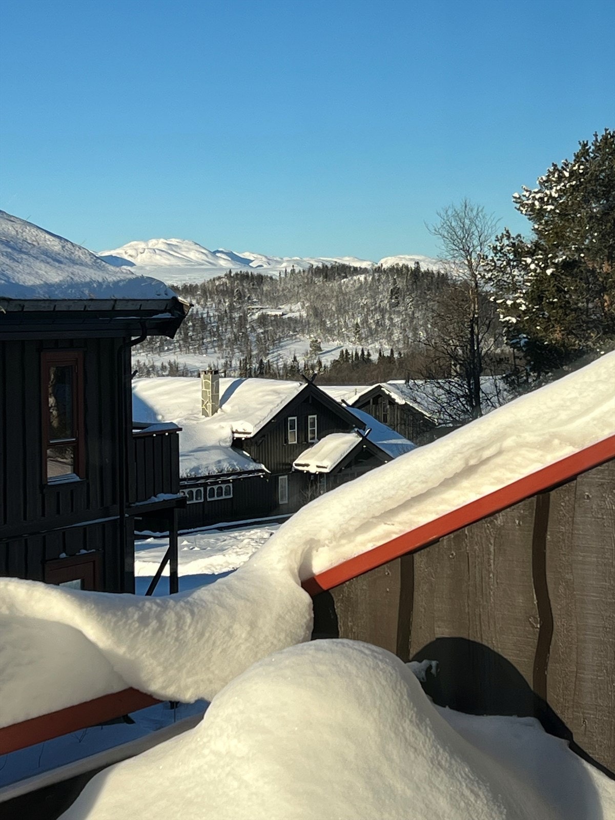 -Privat bilde- utsikt fra balkong. Galleribilde