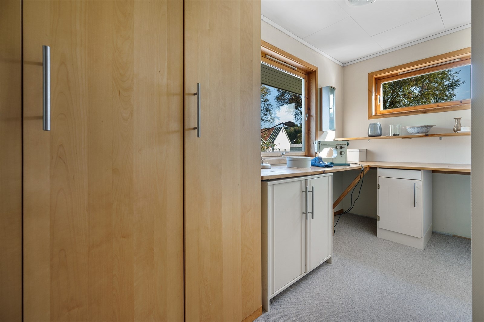 Arbeidsrom i hovedetasjen. Galleribilde