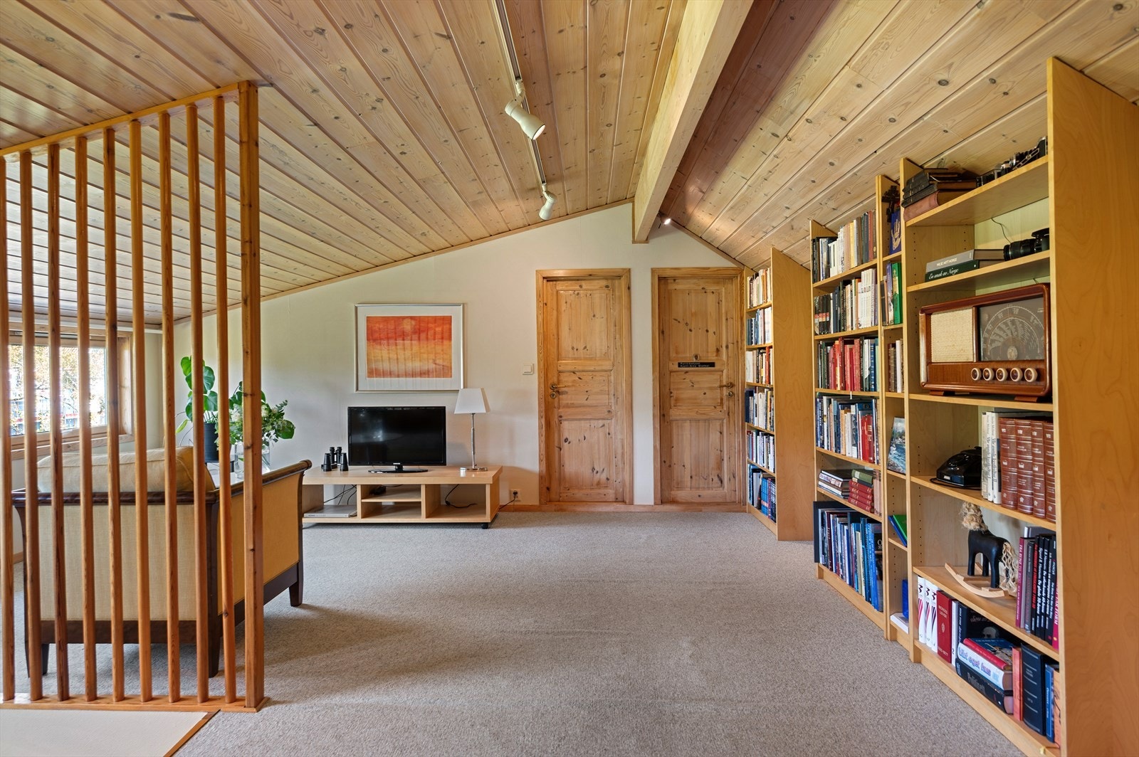 Innredningen av denne etasjen er ikke byggemeldt og godkjent. Se punkt for ferdigattest for mer informasjon. Galleribilde