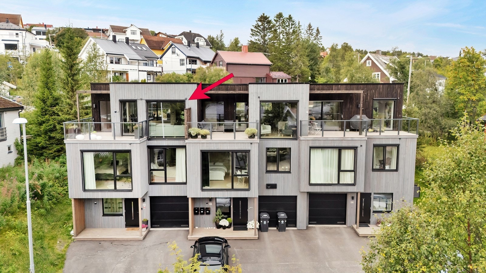 Den perfekte bolig for deg som ønsker høy komfort, god plass, og attraktiv beliggenhet. Galleribilde