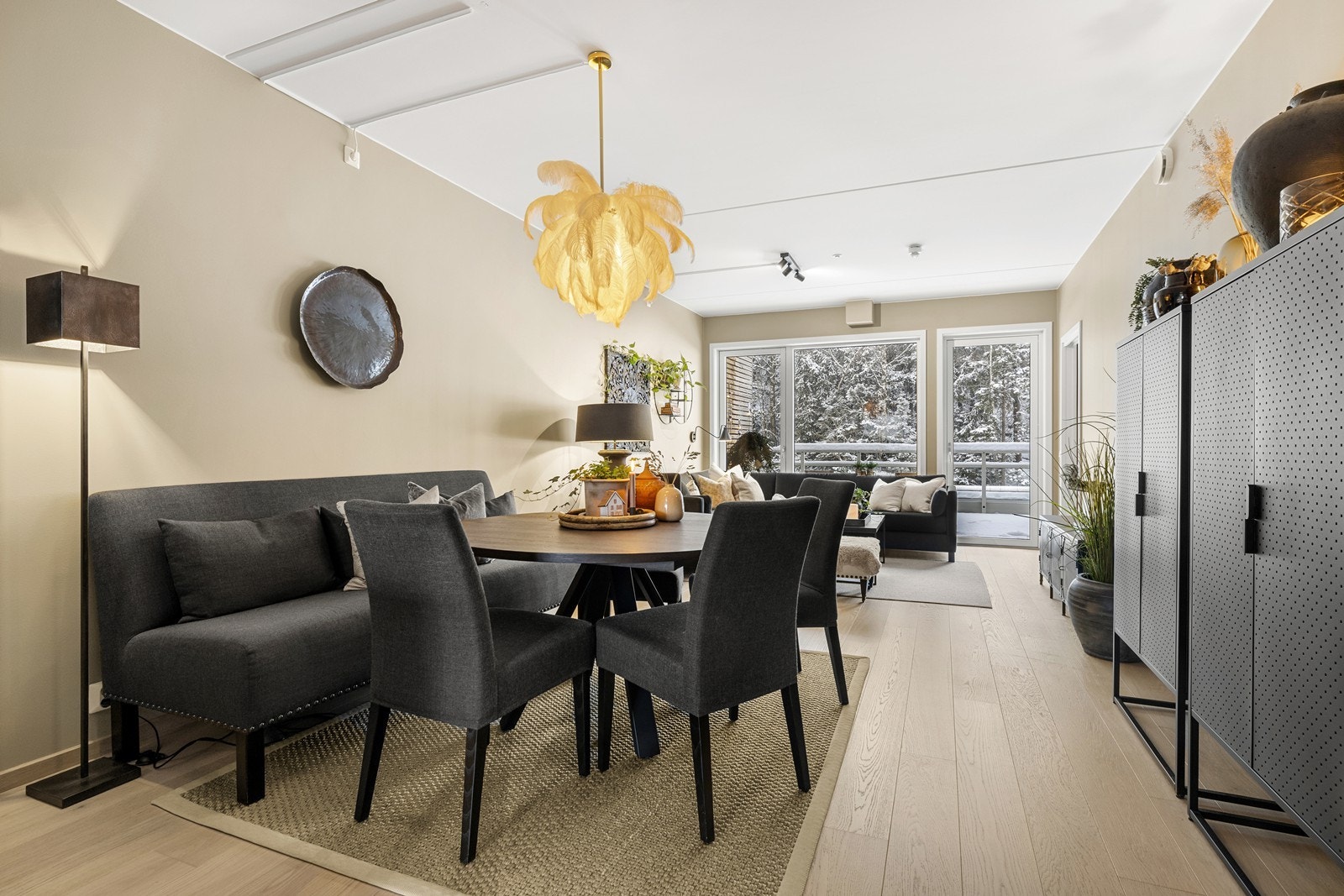 Alle tak- og pendellamper følger leiligheten Galleribilde