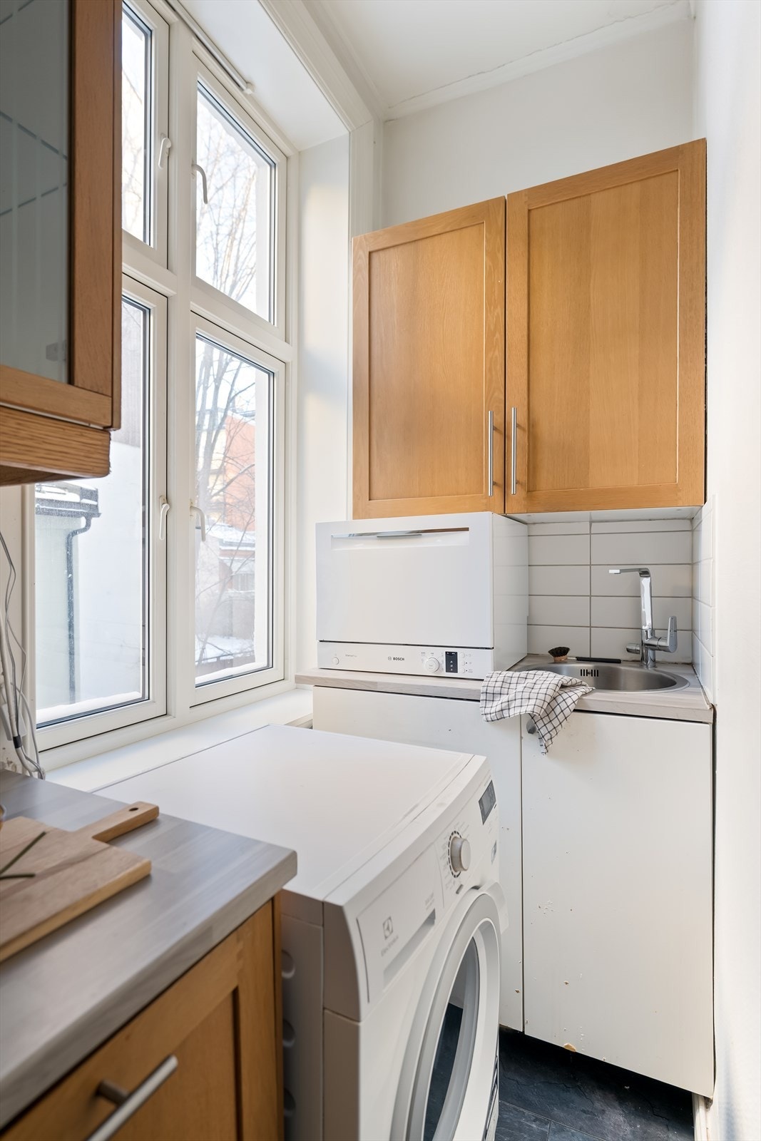 Vinduet på kjøkkenet er fra 2015. Galleribilde