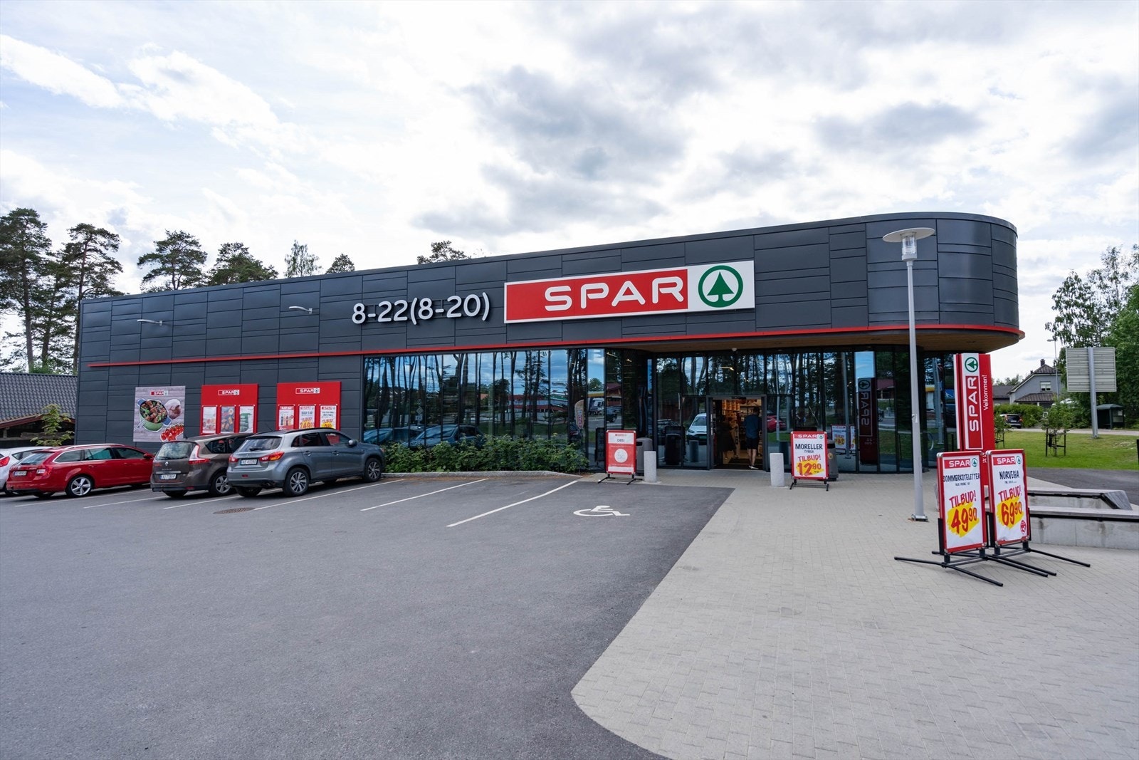 Mysen har et fint utvalg av matbutikker så her kan man velge og vrake etter egen lyst. Galleribilde